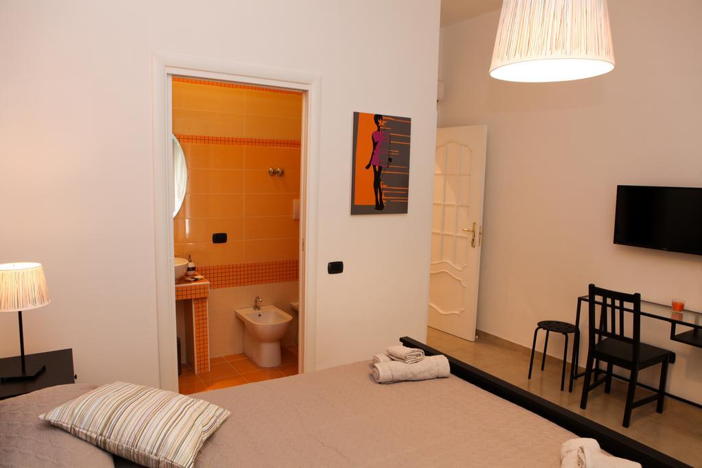 City Central Salerno Room photo